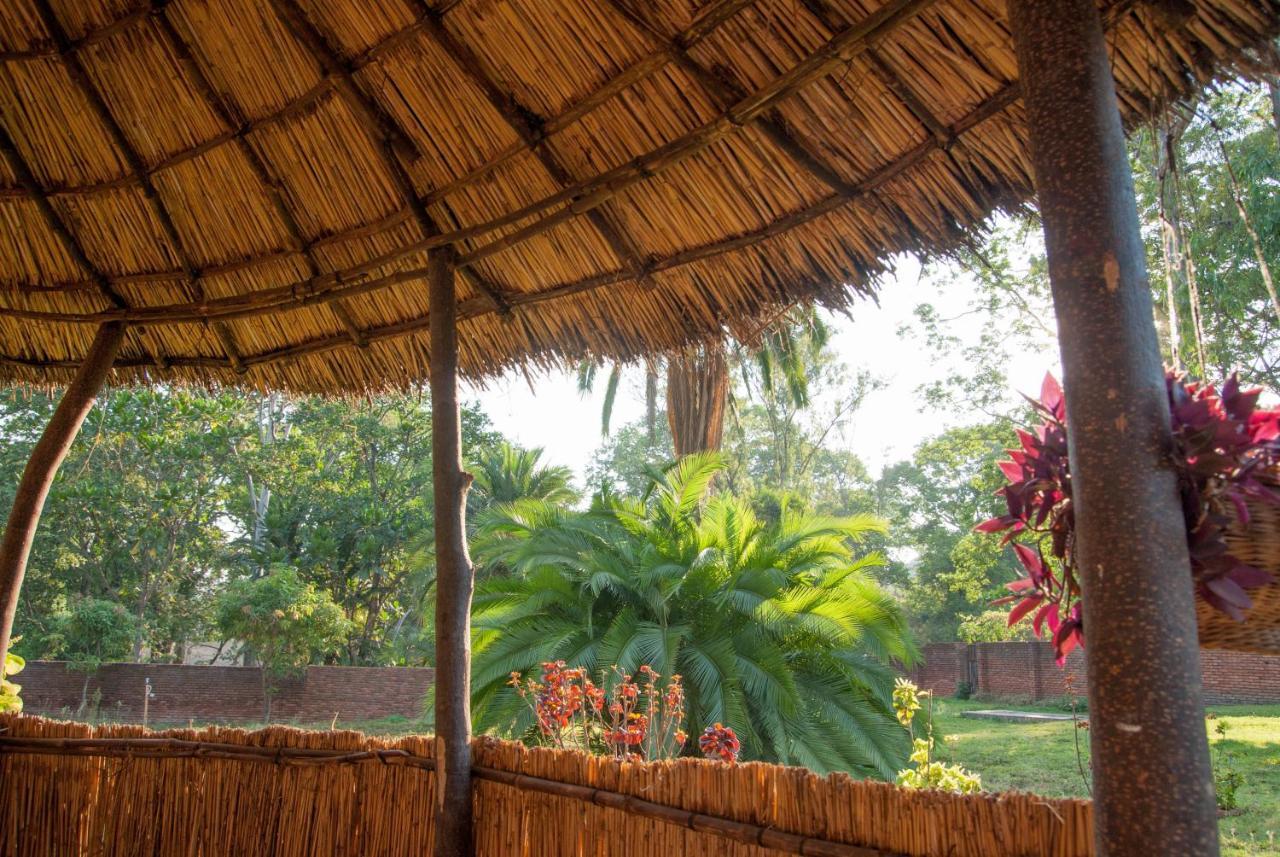 Pakachere Backpackers Lodge Zomba Exterior foto