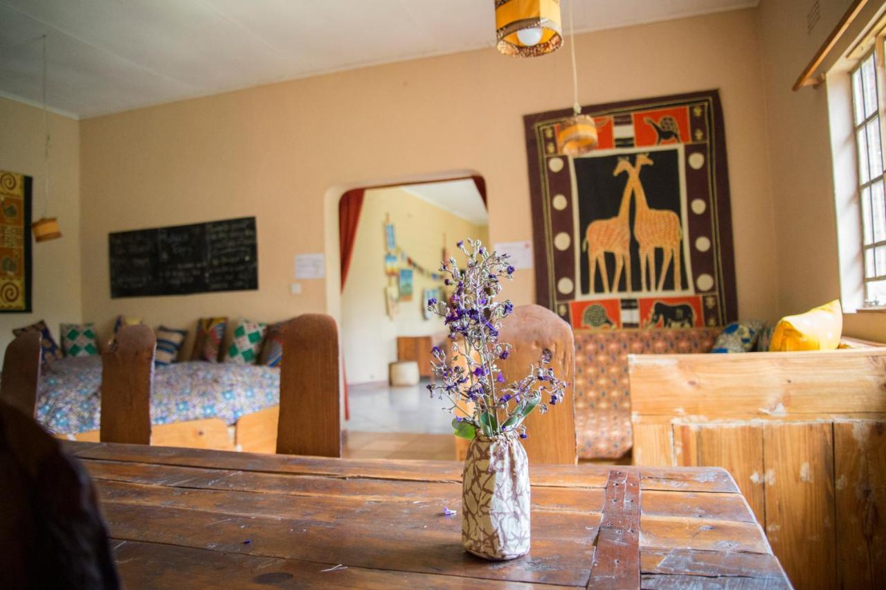 Pakachere Backpackers Lodge Zomba Exterior foto