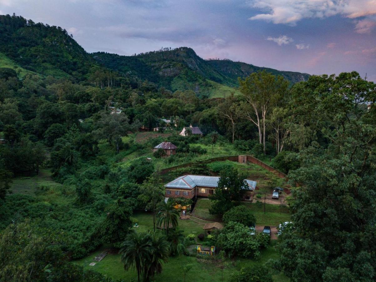 Pakachere Backpackers Lodge Zomba Exterior foto