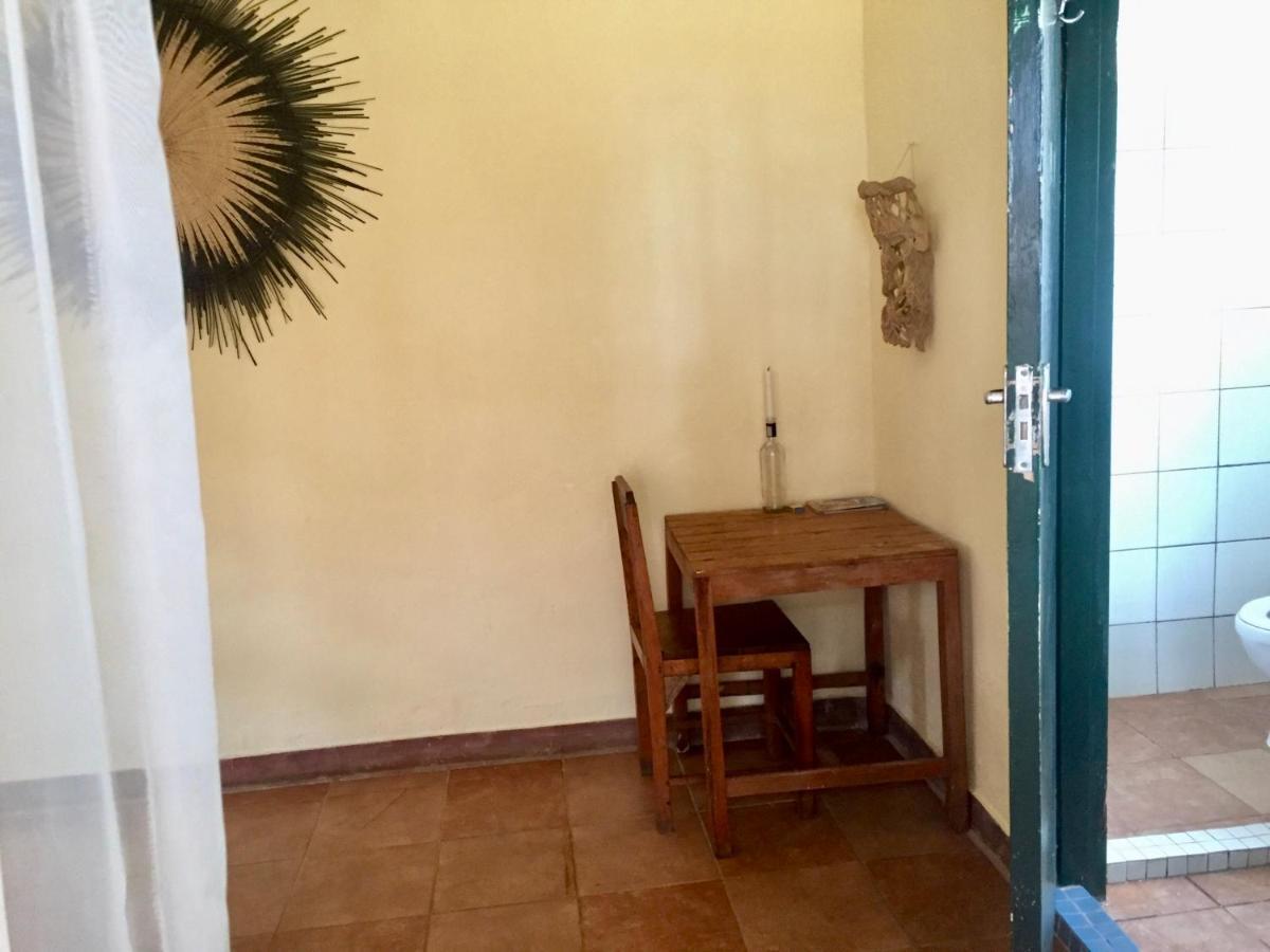 Pakachere Backpackers Lodge Zomba Exterior foto